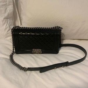 Chanel boy bag medium
